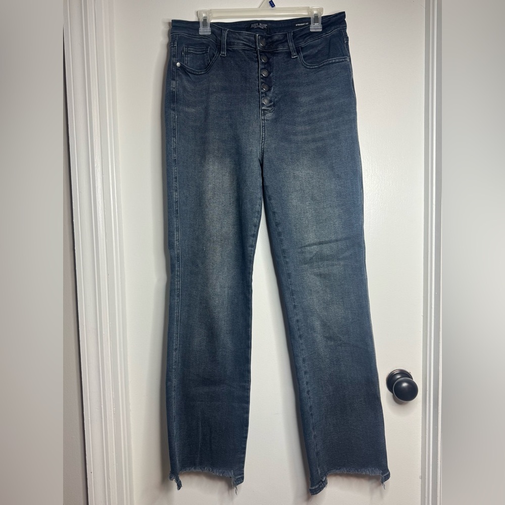 Women's Judy Blue High Rise Button-Fly Straight Fit Denim Jeans With Raw Hem